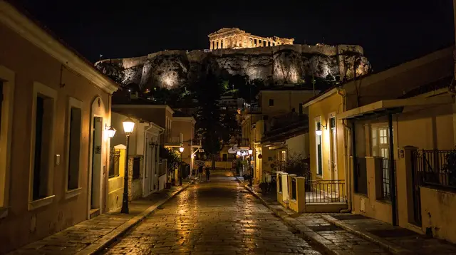 Athens Night Walking Tour