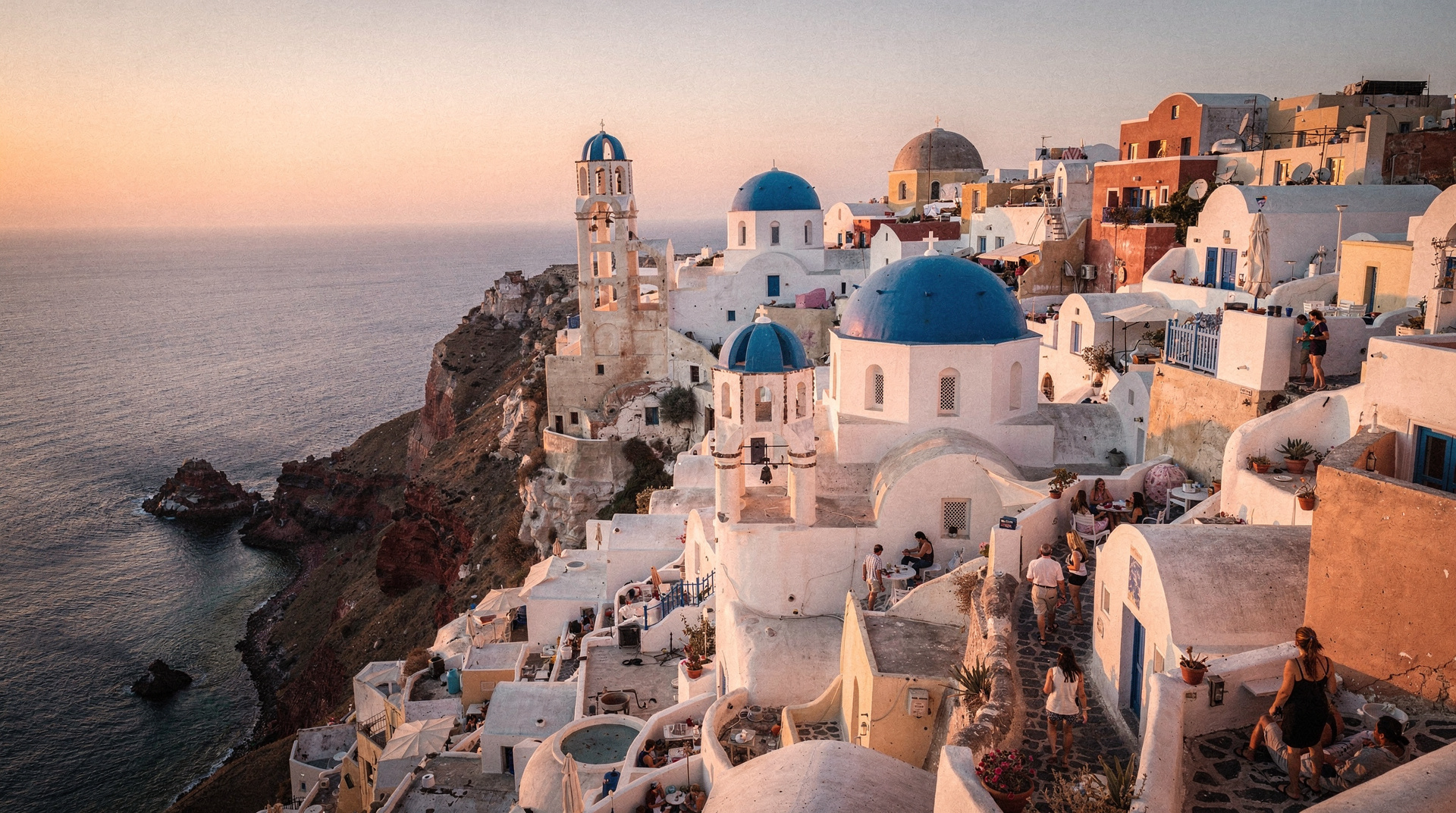 Atene e Santorini: itinerario di 7 giorni tra città e isola